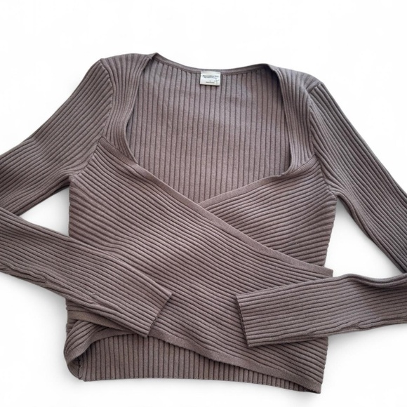 Abercrombie & Fitch Brown Ribbed Crop Top - Picture 2 of 11